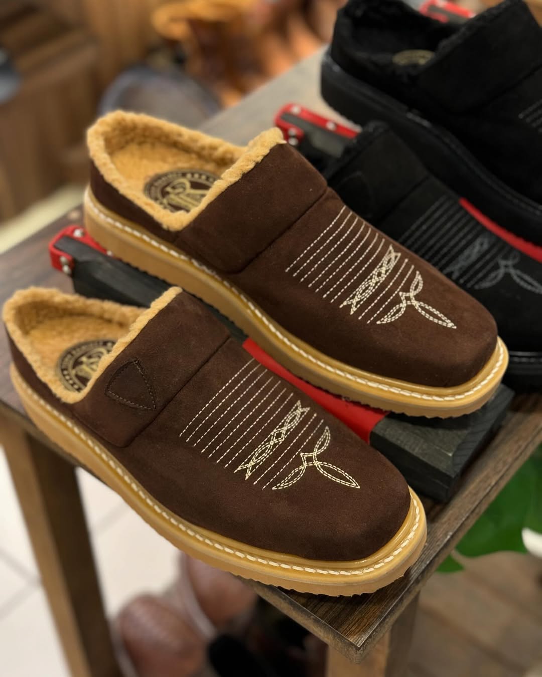 Leather Slippers for Men with Faux Fur Collar