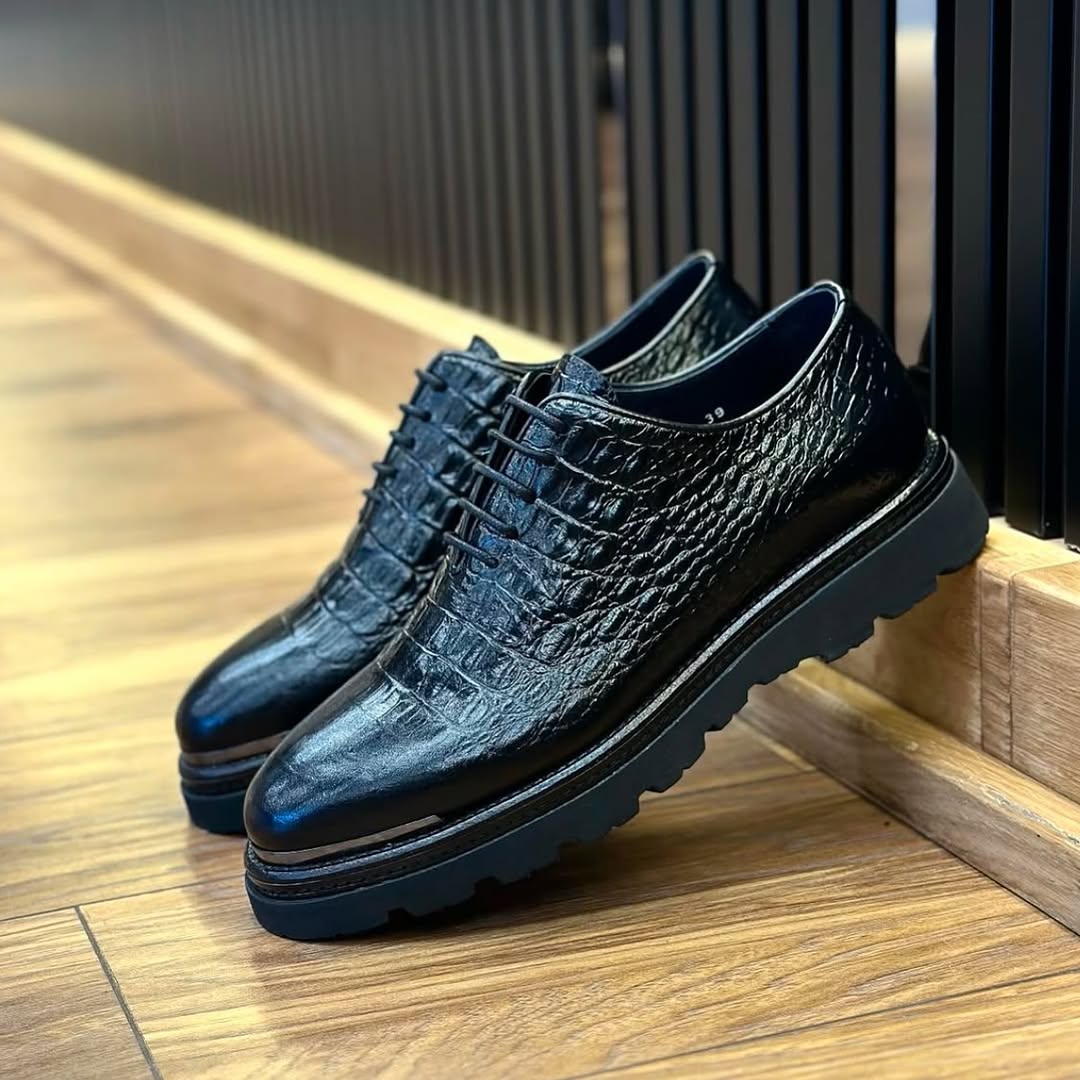 Crocodile leather shoes