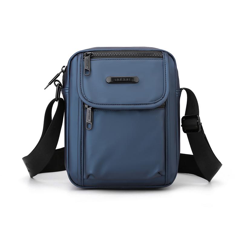 2023 Men's Casual Versatile Shoulder Bag Multilayer Waterproof Messenger Bag
