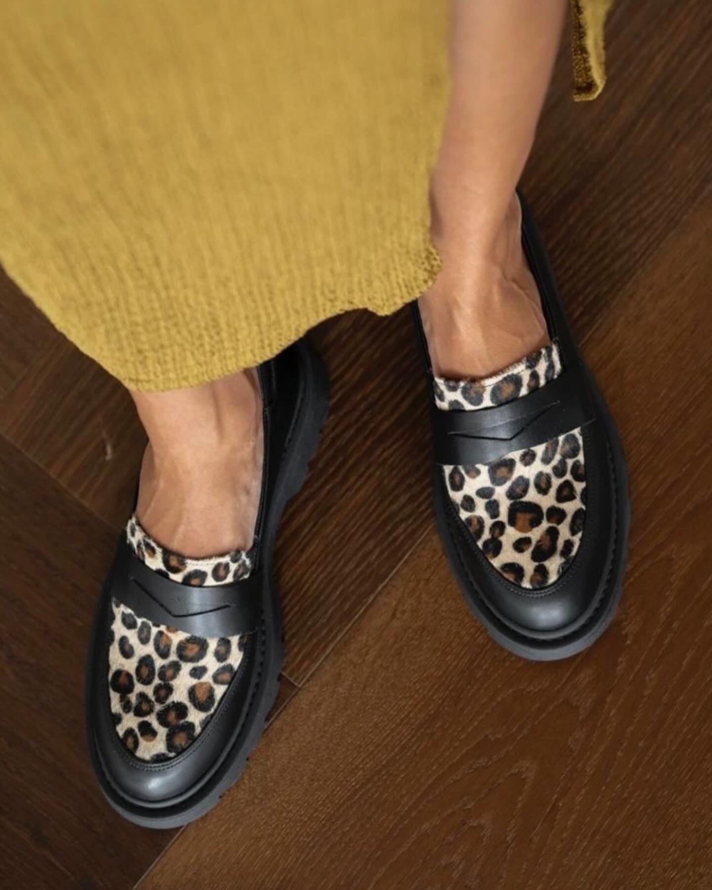 Leopard leather shoes