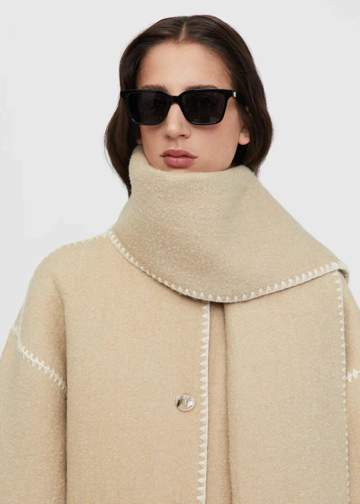 LISE | Elegant coat with integrated scarf