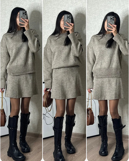 Knitted skirt suit(Top + skirt)