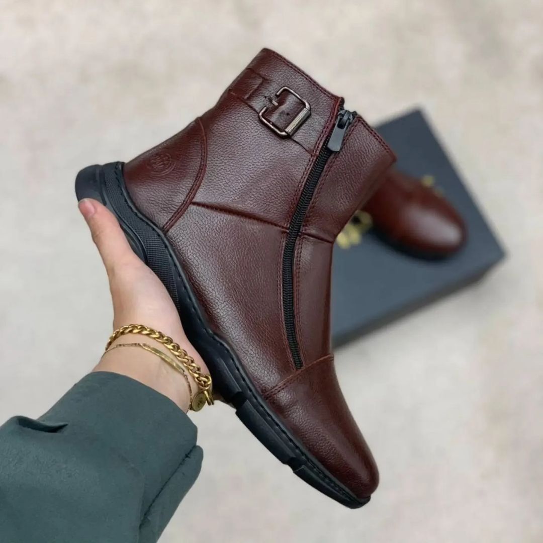 Men's zip-up leather boots