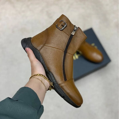 Men's zip-up leather boots