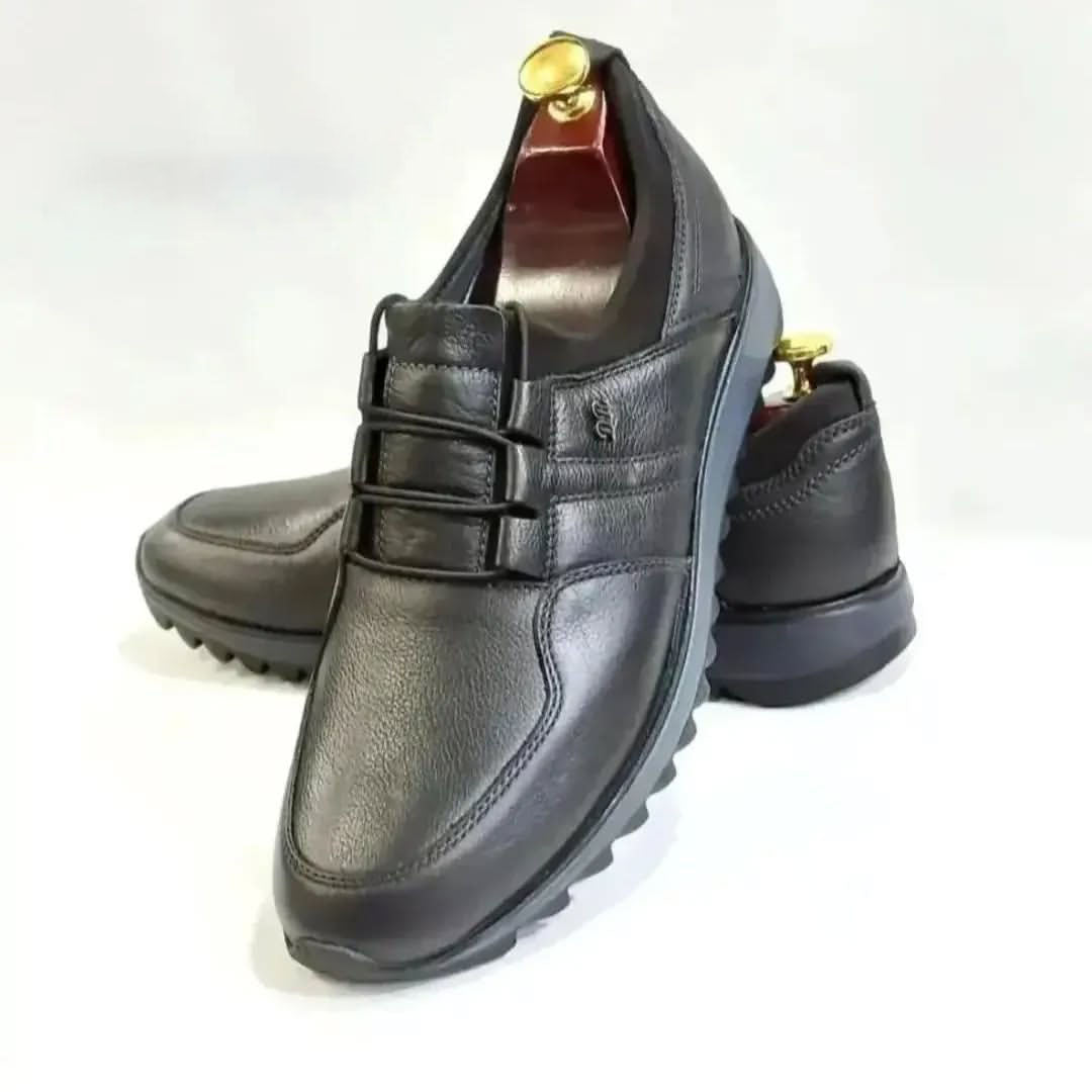 Men's comfortable lightweight black leather shoes