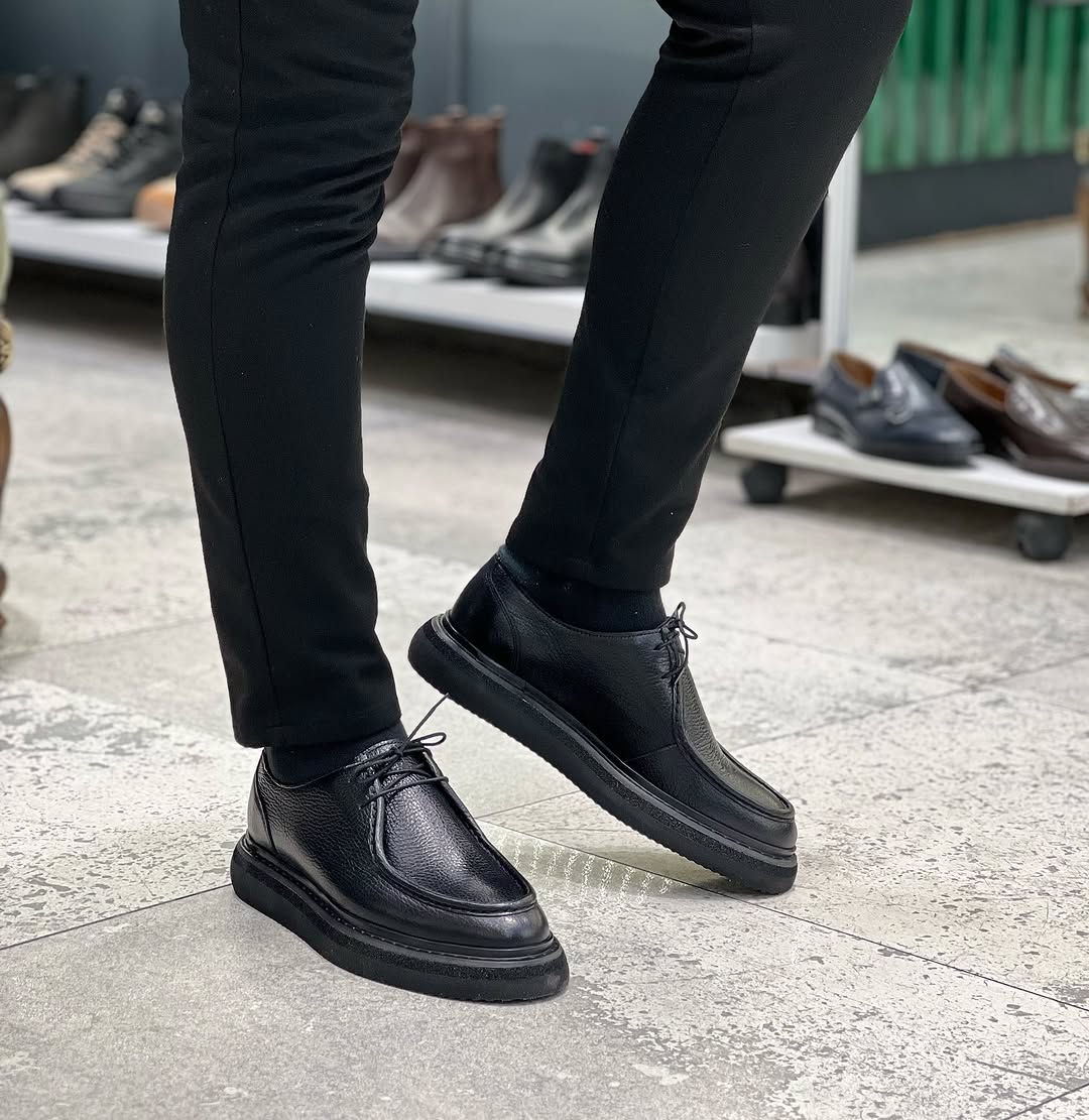 Shoetyle - Black Leather Lace-Up Men's Casual Shoes