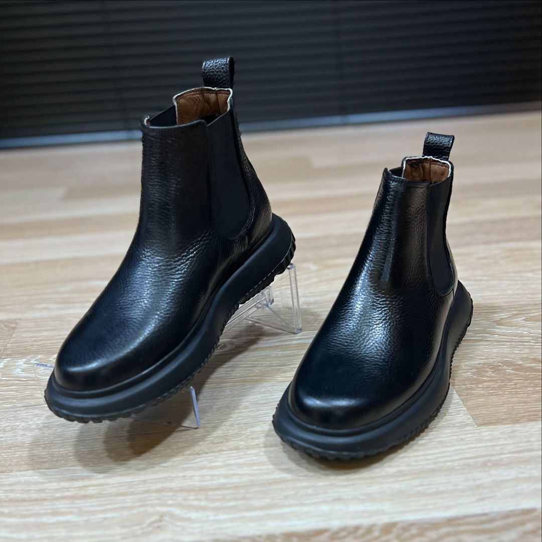 Genuine leather casual boots